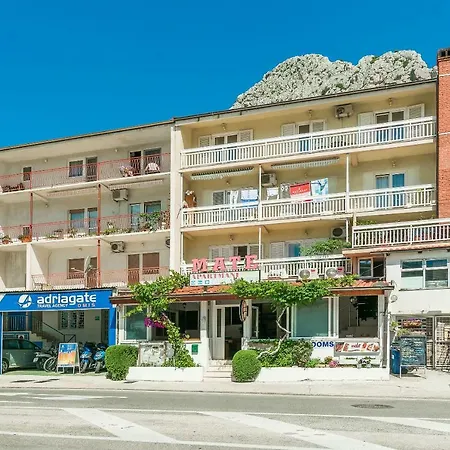 And Mate Apartment *